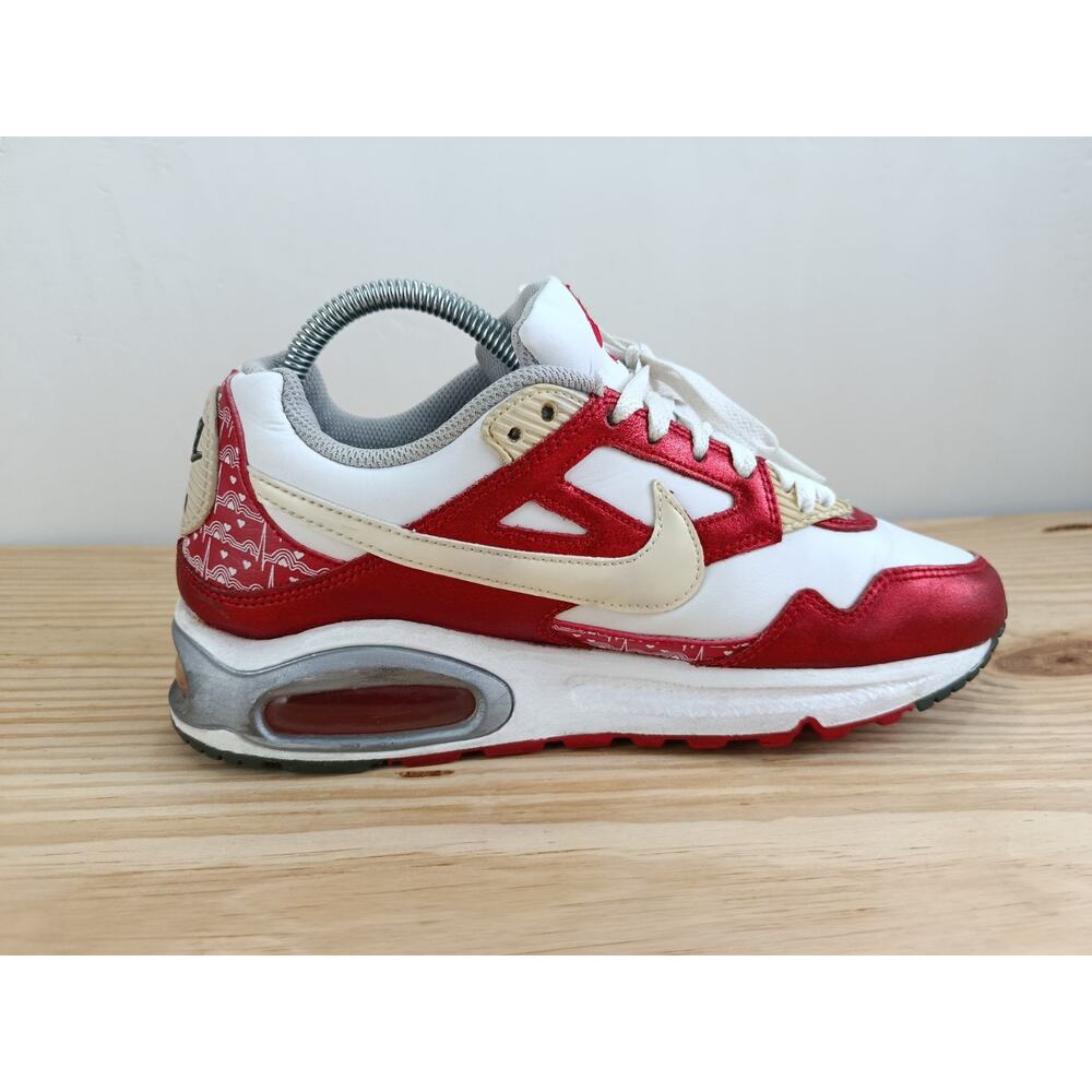 Nike Air Max Skyline Valentine's Day Edition Sneakers (2009) - Size 8.5 US - Picture 6 of 11